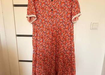 Sprzedam sukienkę, nową, bez metki, rozmiar XL–XXL, sukienka z lekkiego mat
