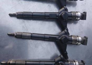 Wtryski x-trial t30 Denso 16600 ES61C!!