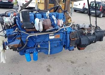Chiński silnik WP10.300N, 221kW, 1900r/min