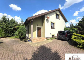 Oferta sprzedaży domu wolnostojącego Łazy 186.2m2