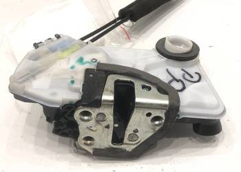 ZAMEK DRZWI LEWY PRZÓD TOYOTA COROLLA E21 Sedan/Limuzyna