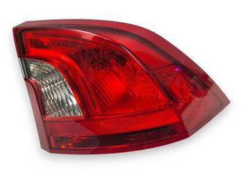 LAMPA PRAWA Volvo S60 II 2010-2013r prawy tył tylna tylnia 30796268