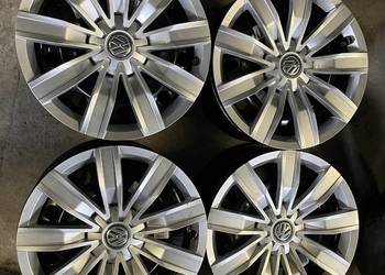 Komplet oryginalnych felg stalowych do VW Tiguan 5x112 ET38 6.5Jx17H2