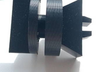 Zapięcie do maski Massey Ferguson