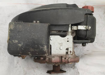 Silnik spalinowy do kosiarki OHV Hecht XAS1 P65F