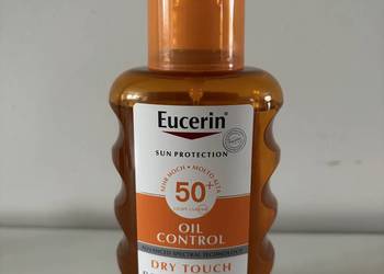 Eucerin Sun Oil Control SPF 50+ Transparentny Spray Ochronny Do Ciała