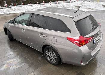 Toyota Auris Hybrid KOMBI Navi Warszawa 3wł. Prywatnie