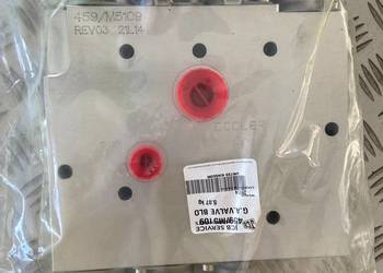 Blok zaworowy skrzyni biegów powershift JCB 3CX  JAC 4CX