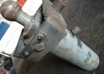 Nowy oryginalny siłownik hydrauliczny wywrotu przyczepy