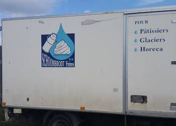 Sprzedam kontener chłodniczy 8 paletowy-winda gratis