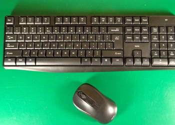 KLAWIATURA + MYSZ Bezprzewodowe HAMA COMBO AKMW-100