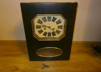 Zegar wiszący CCCP JANTAR sprawny do renoawcji