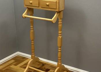 Stojak na ubrania, wieszak typu kamerdyner z litego drewna