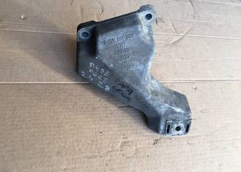 Łapa silnika lewa audi a6 c5 2.4 2.8 8D0199307G