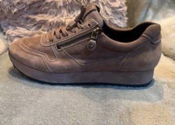 Sprzedam sneakersy niskie