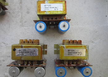 Zasilacz sieciowy ZNS-5 ZNS5 unitra ZATRA 16V 1A transformat