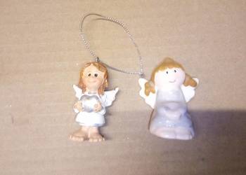 Dwa aniołki porcelana ozdoba na choinkę.