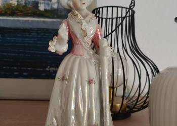Porcelana figurka kolonijna