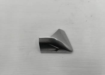 NAROŻNIK LISTWY OZDOBNEJ KONSOLI PEUGEOT 5008 II 9813988177