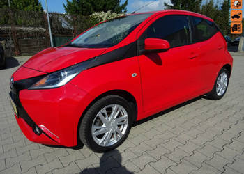 Toyota Aygo Niezawodny i ekonomiczny samochód z niskim przebiegiem. II (20…