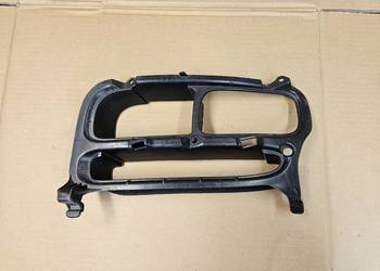 TOYOTA AVENSIS T25 KRATKA RAMKA HALOGENU LEWA PRZÓD 52128-05040
