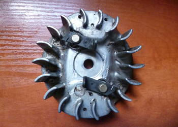 Piła spalinowa Husqvarna 40 45 koło magnesowe