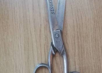 Nożyczki z lat PRL.