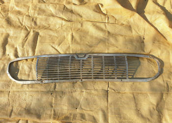 Atrapa, grill Ford Taunus 17M, 20M