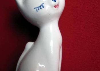 Kot - biały mały kotek - porcelana - 8 x 3,5 x 3 cm