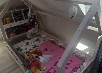 Łóżko dziecięce 160x95 z materacem