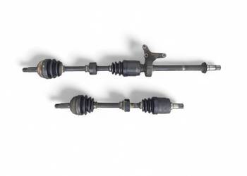 PÓŁOŚ PRZÓD LEWA LUB PRAWA HONDA CR-V I (1) CRV I 1  2.0B 4X4 MANUAL 5 BIEG