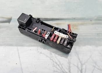 Skrzynka bezpieczników mercedes w210 0005400372