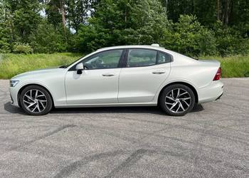 Volvo S60 T5 Momentum 2020r