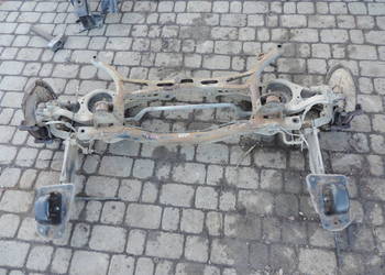 BELKA OŚ ZAWIESZENIA TYŁ VOLKSWAGEN TOURAN I