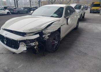 MASERATI GHIBLI 3.0 V6 BI TURBO 410