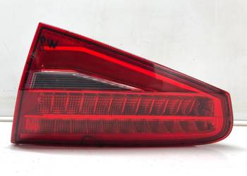 LAMPA TYŁ PRAWA WEWNĘTRZNA AUDI A4 B8 01091704 Sedan/Limuzyna 07-15