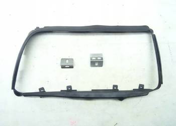 AUDI A8 D2 94-99 USZCZELKA REFLEKTORA LEWA