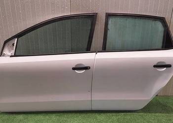 DRZWI LEWE TYLNE VW POLO 6R 6C 09-17 LAK: LB9A