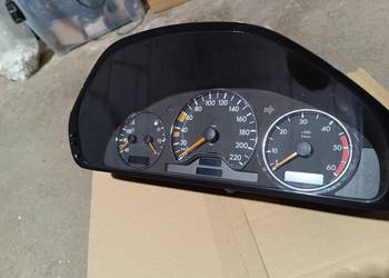 Licznik Mercedes W202 C-Klasa Diesel 2.5 TD OM605 A2024404211 Q04