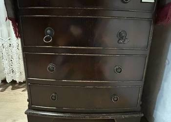 Antyczna komoda w stylu Biedermeier – XIX/XX w.