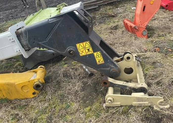 Bob cat t3571 , massey ferguson 8937 maszt