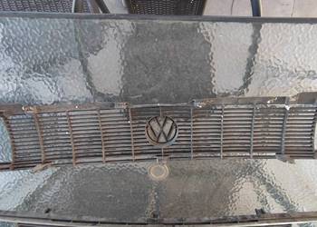 Atrapa, grill VW Passat B1