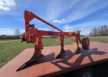 Pług 3 skibowy AKPIL 300CZH Pług 3 skibowy AKPIL 300CZH