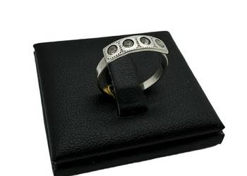 Srebrny Pierścionek Próby 925 1,68g Rozmiar 14