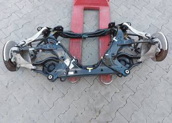 TESLA MODEL Y 2024r ZAWIESZENIE TYŁ KOMPLETNE BELKA 1044580-01-D