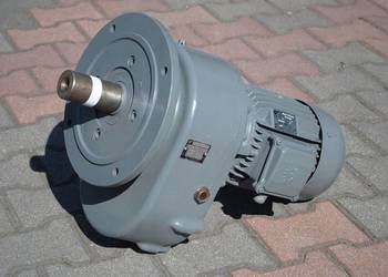 Motoreduktor kołnierzowy 3kw. 373obr./min.. NORD