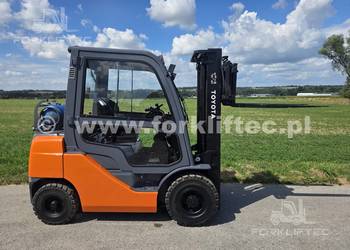 Wózek Widłowy TOYOTA 8FGF20 przesuw , wolny skok TOYOTA 8FG20 widlak Linde