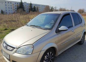 Tata Indica 2010 r., 1.4 benzyna, Niski Przebieg, 5 drzwi hatchback