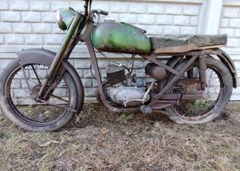 WSK 125  M06 z 1956 zielona  WFM 125 SHL