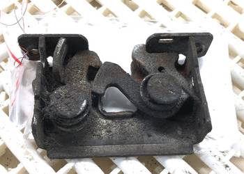 ZAMEK MASKI PRAWY BMW E61 Kombi 7115229 04-10